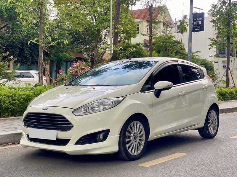 Ford đặt tên dòng xe dựa trên yếu tố Latinh